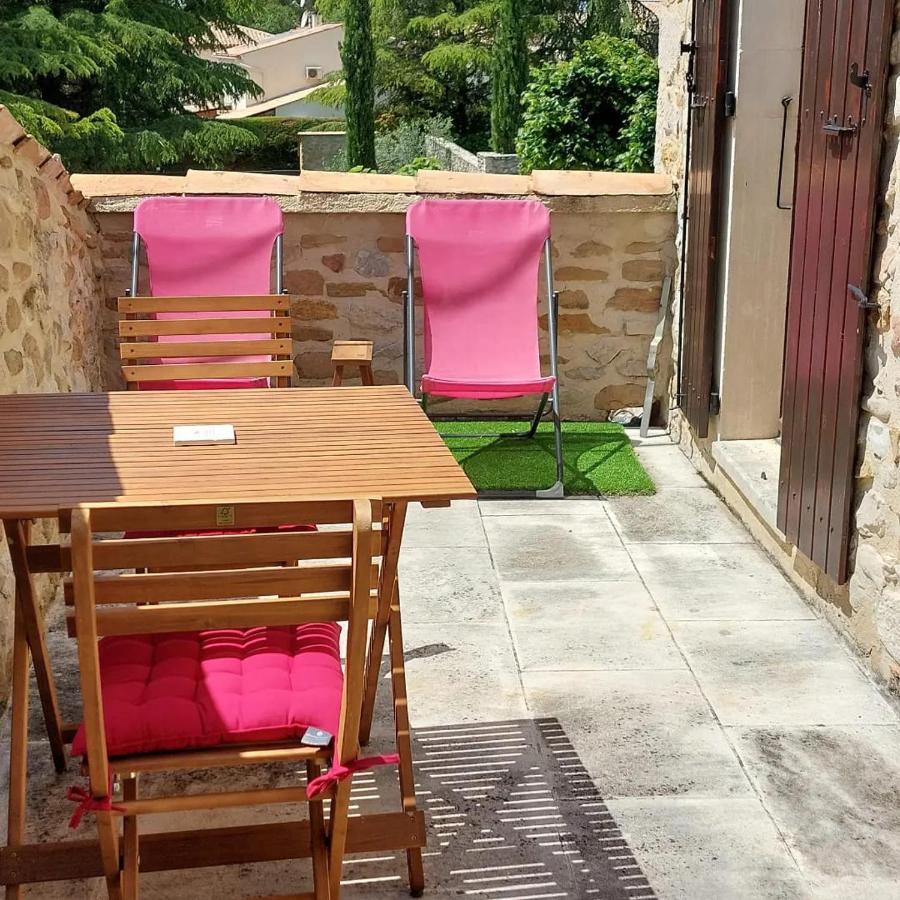 La Maison Wisteria Saint-Pantaléon-les-Vignes Esterno foto